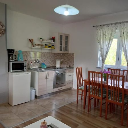 Apartment Rosie スモーヤナク エクステリア 写真