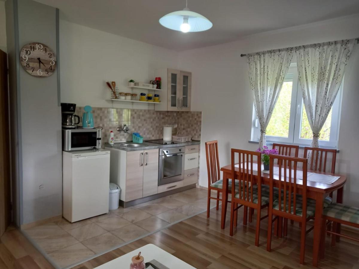 Apartment Rosie スモーヤナク エクステリア 写真